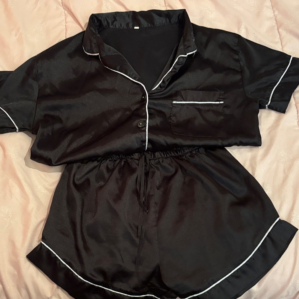 Black Satin Short Sleeve Pajama Set with White Lining